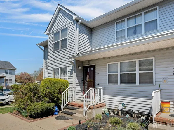 177 Bexley Ln, Piscataway, NJ 08854