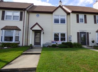 19 Shilling Way, Jackson, NJ 08527