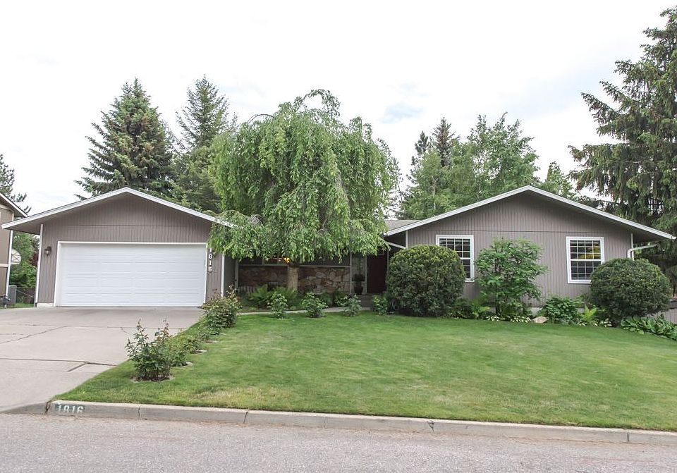 1st image of 1816 E 64th Ave