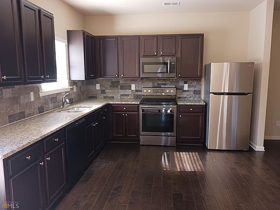 2nd image of 269 Stillwood Dr