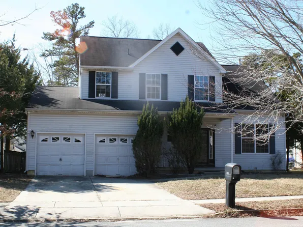 119 Goldenrod Ln, Egg Harbor Township, NJ 08234