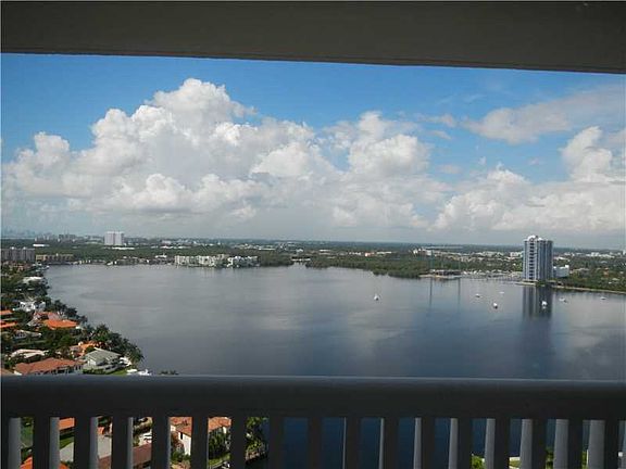 2nd image of 1000 Island Bl #2612