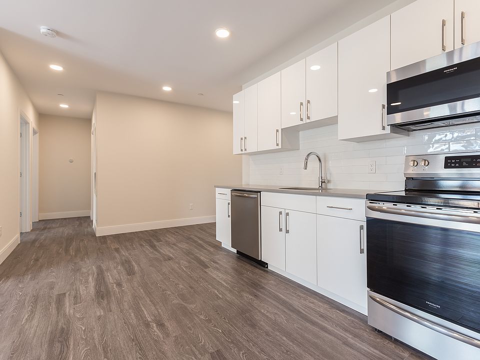 Open Concept Kitchen/Living Area