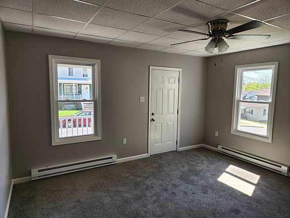 4th image of 421 Beade St #421