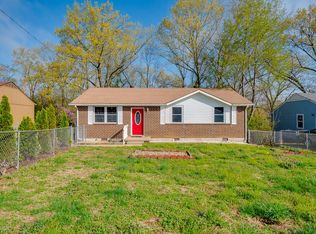 265 Raintree Dr, Clarksville, TN 37042