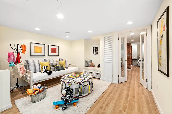 Sold by Corcoran | media 12