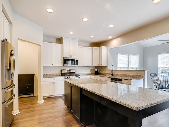 4th image of 749 Preservation Way