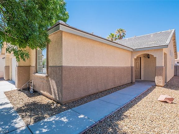 4th image of 5204 Molveno Ct
