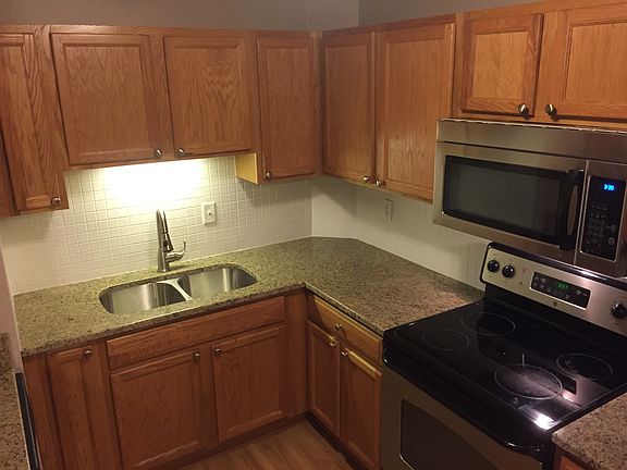 2nd image of 4680 Tower St SE APT 122