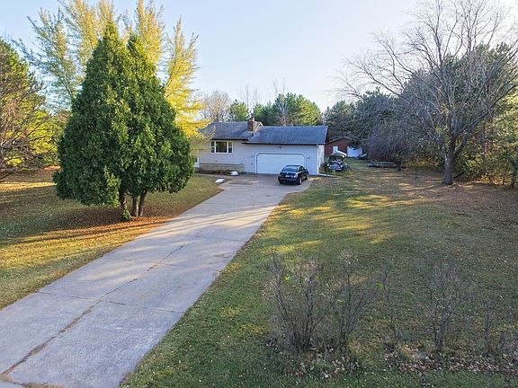 4th image of 420 62nd St