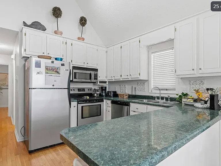 309 Thomas Dr — Photo 14