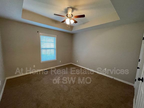 3rd image of 1001 N 23rd Ave