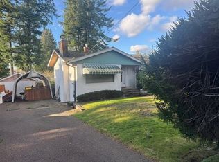 2215 Duthie Ave, Burnaby, BC V5A 2S1