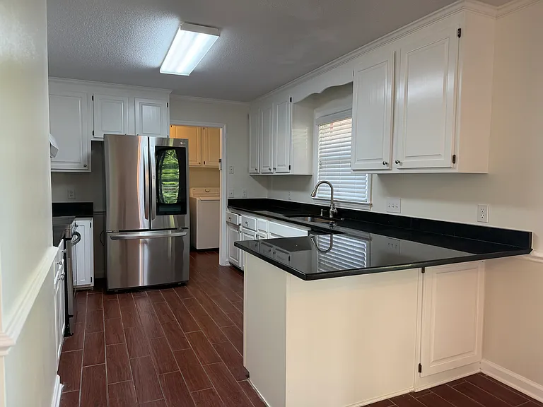 209 Marlowe Dr — Photo 5
