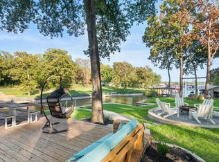 108 Oliver Rd, Mabank, TX 75156