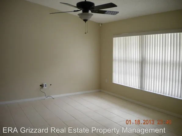 34042 Green Meadow Ln, Leesburg, FL 34788