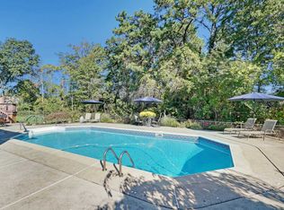 1882 Greenwood Rd, Toms River, NJ 08753