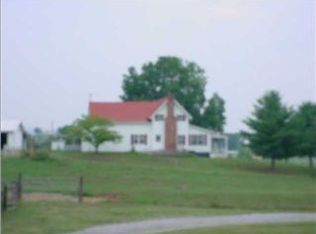 8382 W Cove Rd, Chickamauga, GA 30707