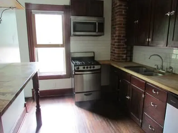 913 Williamson St #2, Madison, WI 53703