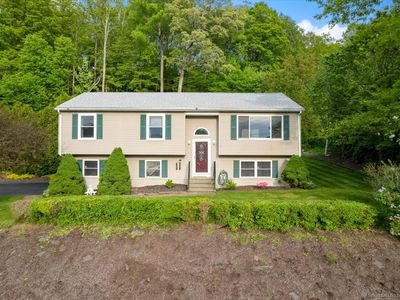 147 Eddon Drive, East Haven, CT, 06512