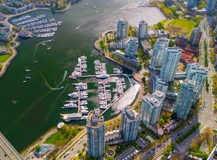 193 Aquarius Mews #2908, Vancouver, BC V6Z2Z2
