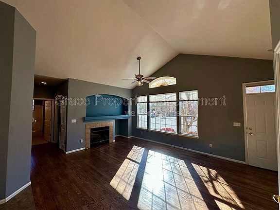 3rd image of 9064 W Phillips Dr