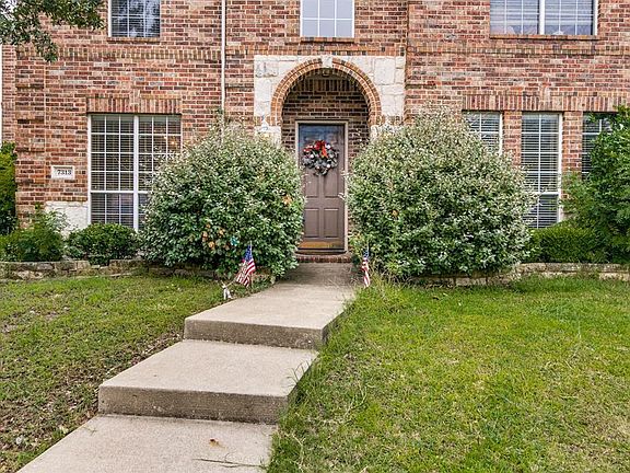 3rd image of 7313 Meadowwood Dr