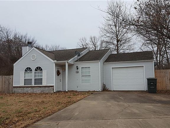 5th image of 567 E Mimosa Ln