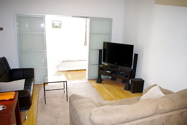 Rented by null | media 12