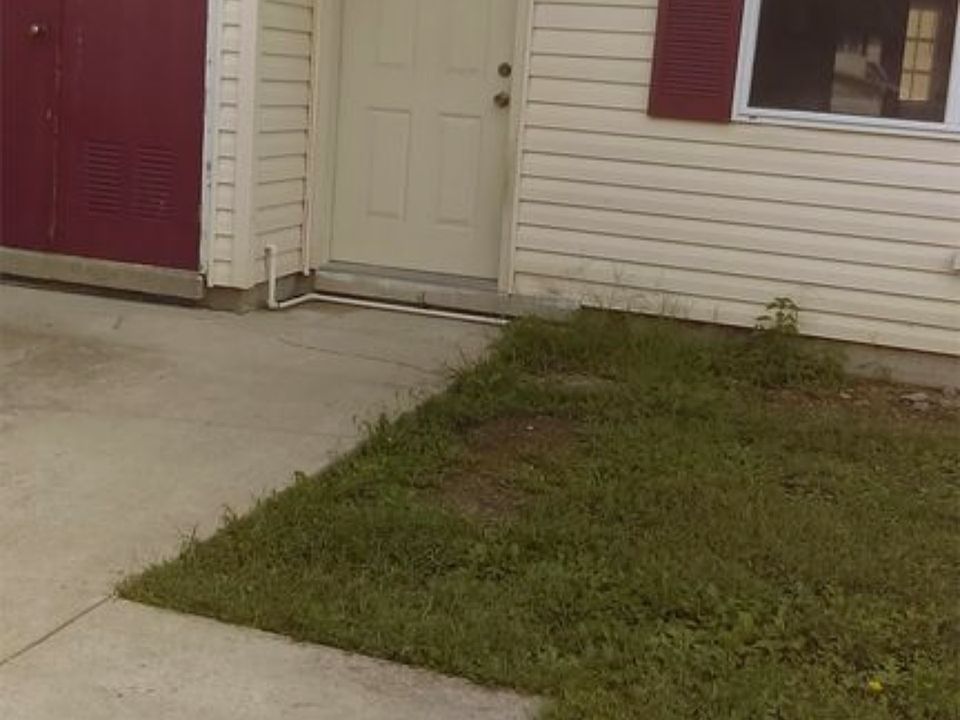 1st image of 40024 Fairchild Ct