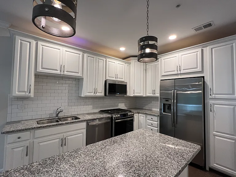 23235 Milltown Knoll Sq #110 — Photo 4
