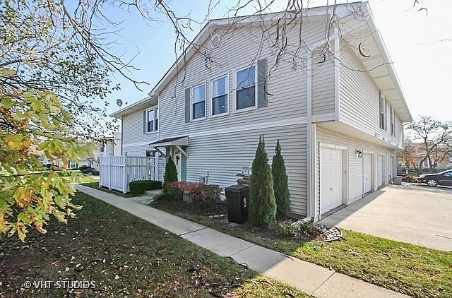 1st image of 15331 S Holly Ct #B