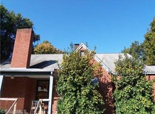 327 Dogwood Cir, High Point, NC 27260