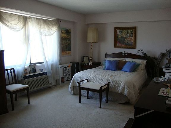 Bright, Airy, Bedroom 