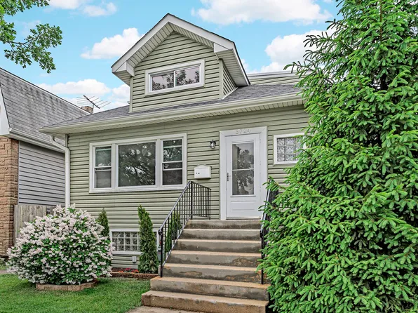 3724 N Oleander Ave, Chicago, IL 60634