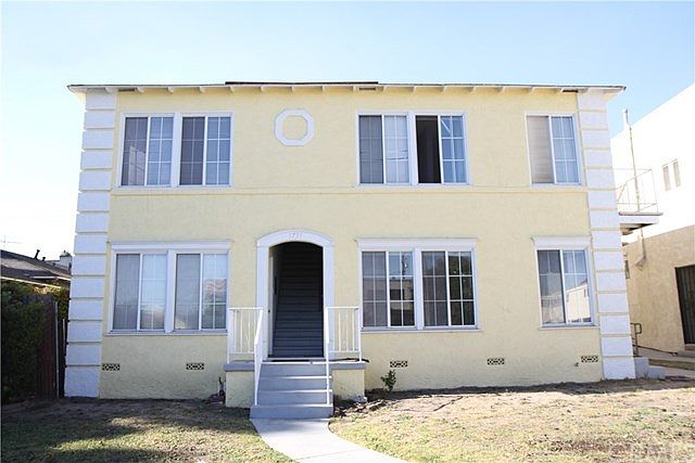 1st image of 1731 Cabrillo Ave