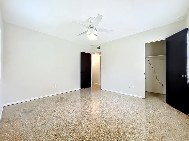 5342 Adanson St — Photo 29