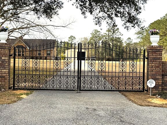 3rd image of 1126 Basin Refuge Rd