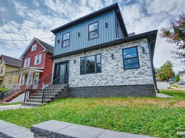 72 Hille Pl, Ridgefield Park, NJ 07660