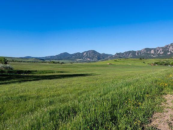 5th image of 1019 S Foothills Hwy