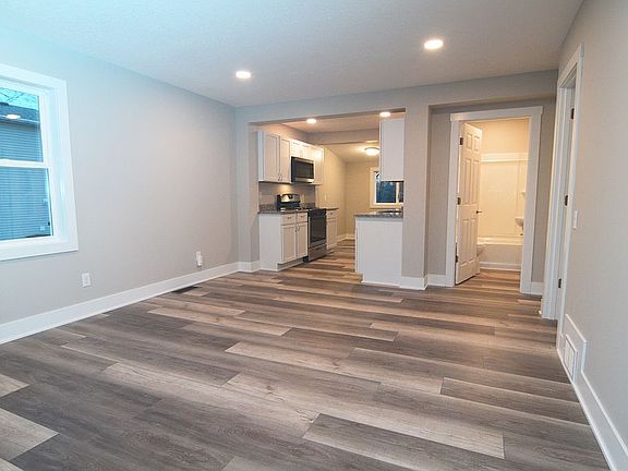 Main Living Area/Living Room