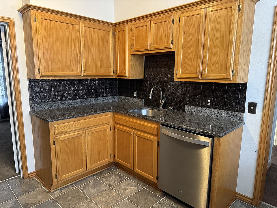2nd image of 511 N Chickasaw St