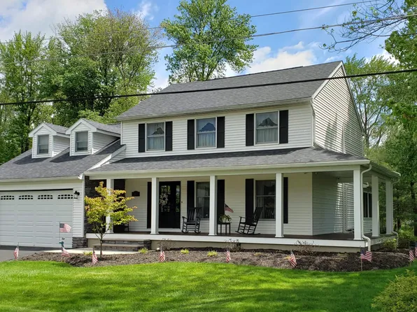 15 Woodcrest Ave, Mountain Top, PA 18707