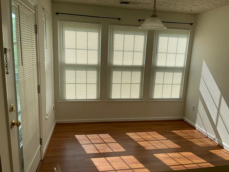 5610 Avonshire Pl — Photo 5