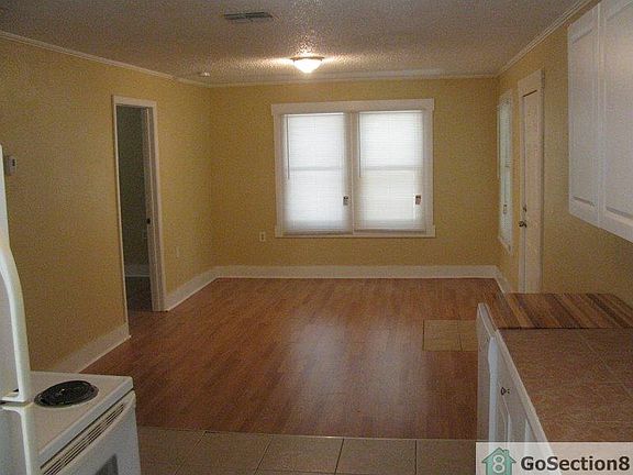 4th image of 5701 19th St