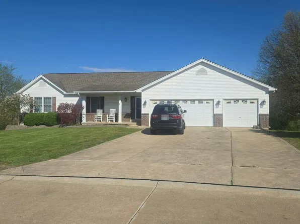 1819 Packard Ct, Dardenne Prairie, MO 63368