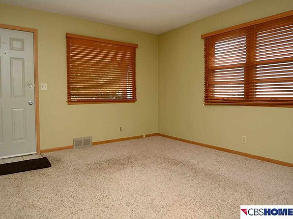 3rd image of 6219 Blondo St