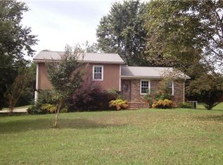 105 Simmons Cir, Fayetteville, TN 37334