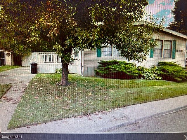 1st image of 230 Shoreline E