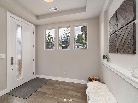 2nd image of 13129 176th Ave E